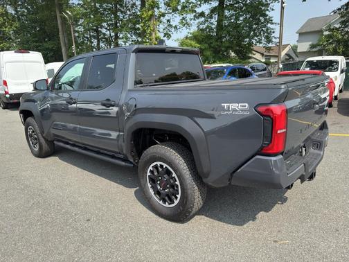 2024 Toyota Tacoma TRD Off Road