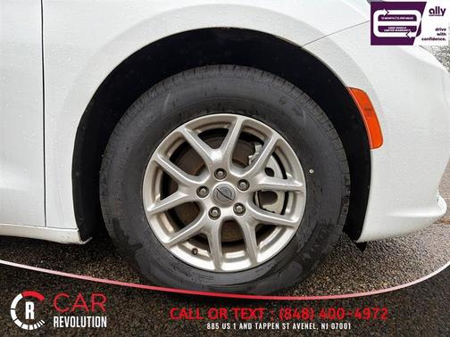 2024 Chrysler Pacifica Touring-L