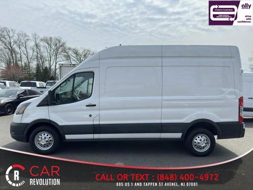 2022 Ford Transit-250 Base