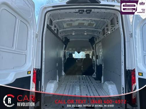 2022 Ford Transit-250 Base
