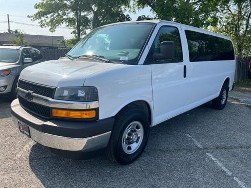 2020 Chevrolet Express 3500 LT