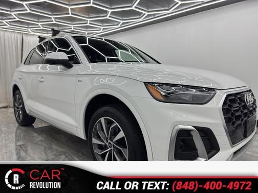 2023 Audi Q5 45 S line Premium Plus