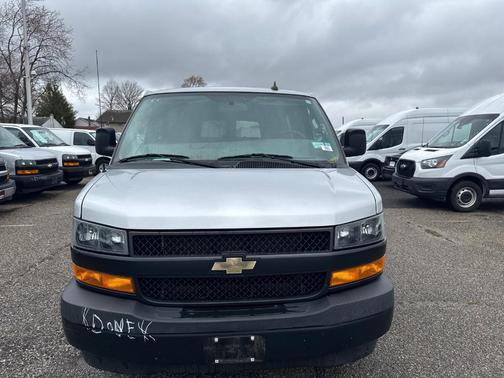 2020 Chevrolet Express 3500 LS