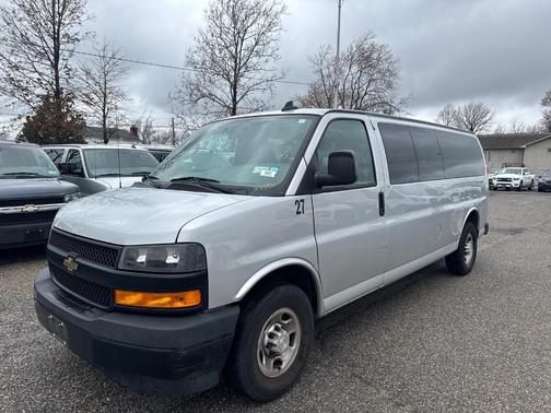 2020 Chevrolet Express 3500 LS