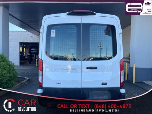 2022 Ford Transit-250 MED ROOF