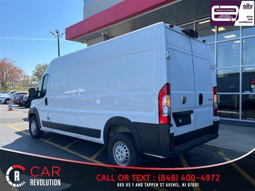 White 2024 RAM ProMaster 2500 High Roof