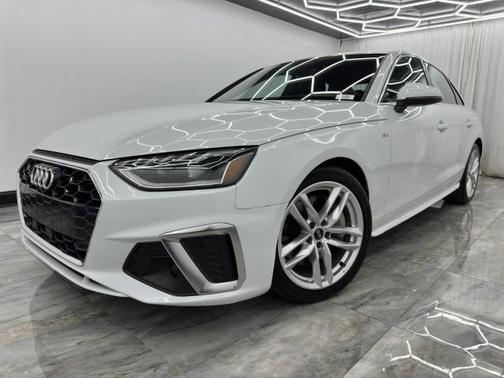 2022 Audi A4 45 S line Premium Plus