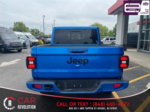 Blue 2022 Jeep Gladiator Overland