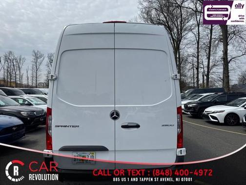 2023 Mercedes-Benz Sprinter 2500 HR GAS 170''