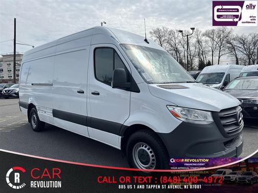 White 2023 Mercedes-Benz Sprinter 2500 HR GAS 170''