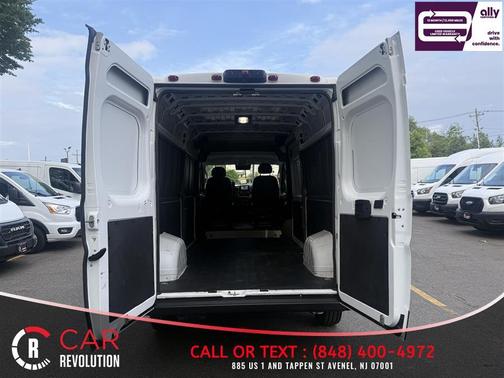 White 2025 RAM ProMaster 2500 High Roof