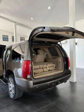 2014 Cadillac Escalade Luxury