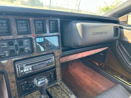 1984 Chevrolet Corvette Base