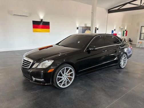 2013 Mercedes-Benz E-Class 4MATIC