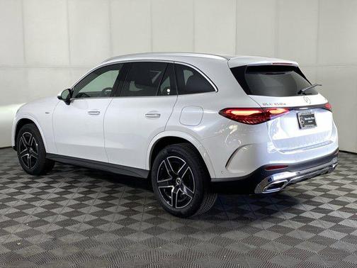 2025 Mercedes-Benz GLC 350e Base