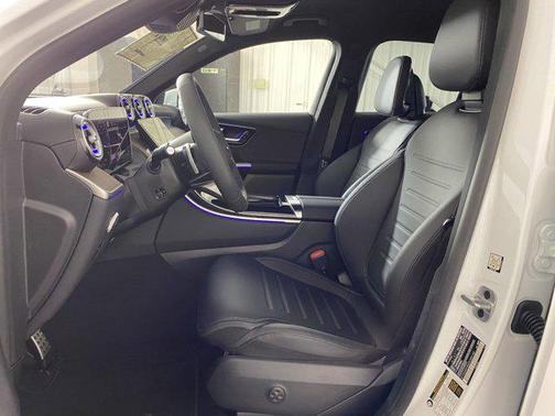 2025 Mercedes-Benz GLC 350e Base