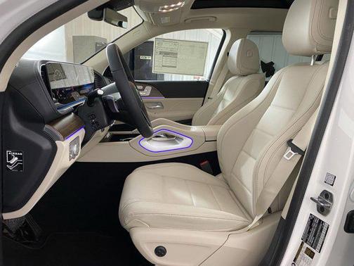 2025 Mercedes-Benz GLS 450 4MATIC