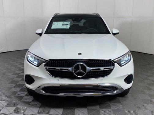 2026 Mercedes-Benz GLC 300 4MATIC