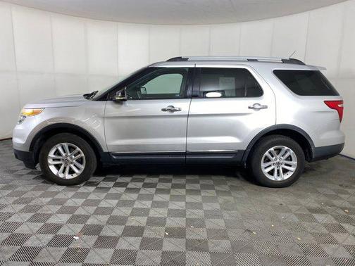 2011 Ford Explorer XLT