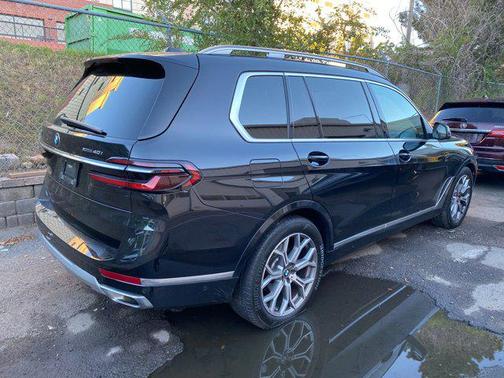 2023 BMW X7 xDrive40i
