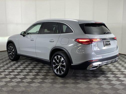 2025 Mercedes-Benz GLC 350e Base