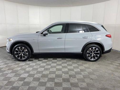 2025 Mercedes-Benz GLC 350e Base