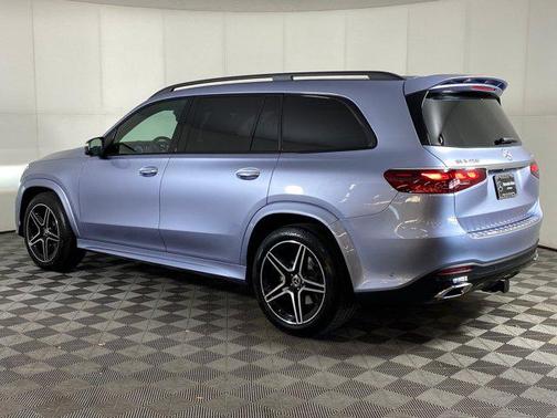 2026 Mercedes-Benz GLS 450 4MATIC