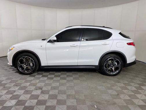 2023 Alfa Romeo Stelvio Ti