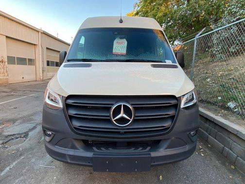 2023 Mercedes-Benz Sprinter 2500 Standard Roof