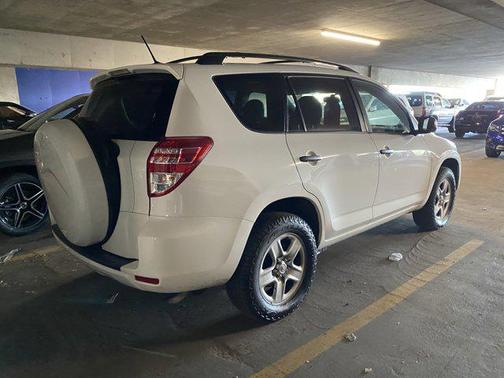 2009 Toyota RAV4 Base