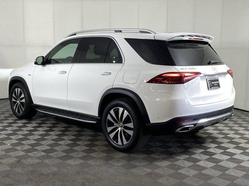 2025 Mercedes-Benz GLE 450e 4MATIC