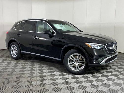 2026 Mercedes-Benz GLC 300 4MATIC