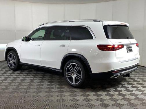 2025 Mercedes-Benz GLS 450 4MATIC