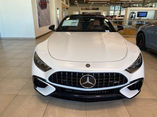 2026 Mercedes-Benz AMG SL 63 Base