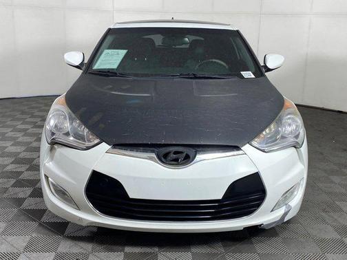 2013 Hyundai Veloster Base