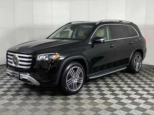 2025 Mercedes-Benz GLS 450 4MATIC