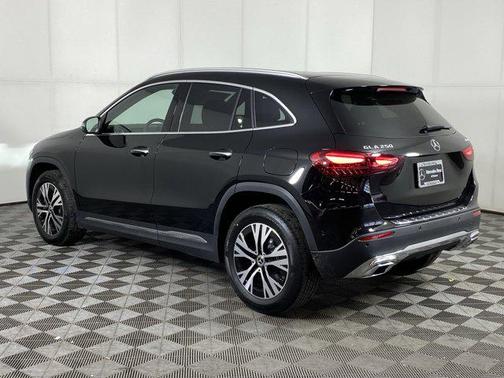 2025 Mercedes-Benz GLA 250 4MATIC