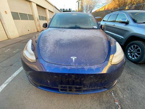 2021 Tesla Model Y Long Range Dual Motor All-Wheel Drive
