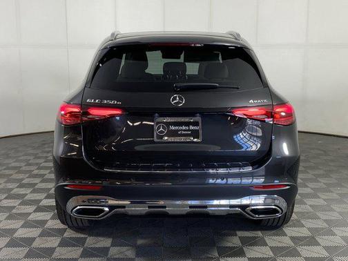 2025 Mercedes-Benz GLC 350e Base