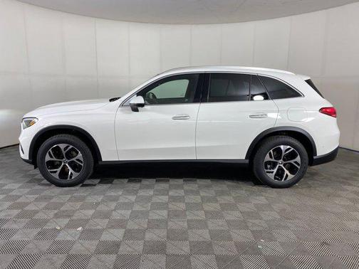 2026 Mercedes-Benz GLC 350e Base