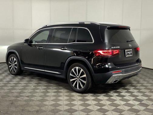 2022 Mercedes-Benz GLB 250 4MATIC