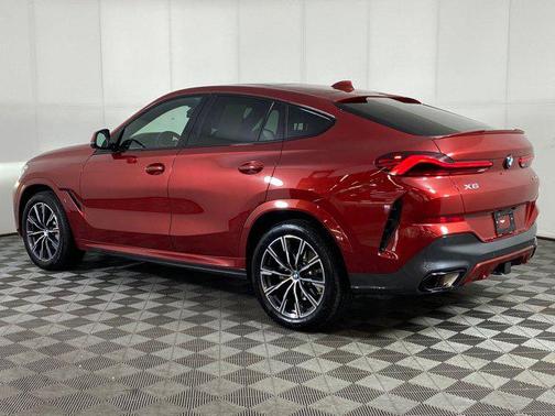 2023 BMW X6 xDrive40i