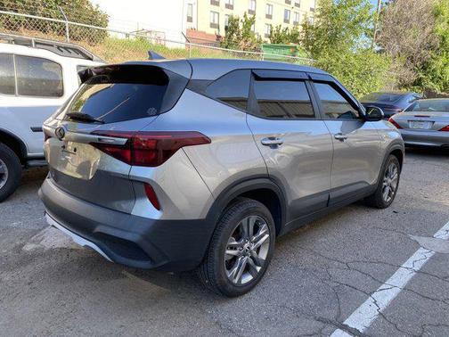 2021 Kia Seltos LX