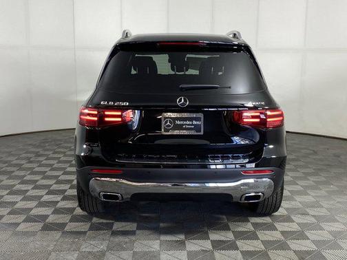 2025 Mercedes-Benz GLB 250 4MATIC