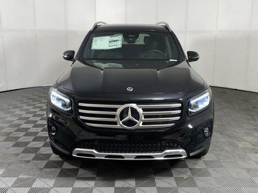2025 Mercedes-Benz GLB 250 4MATIC