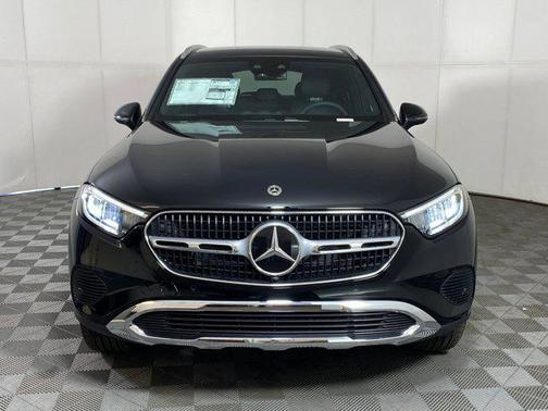 2026 Mercedes-Benz GLC 300 4MATIC