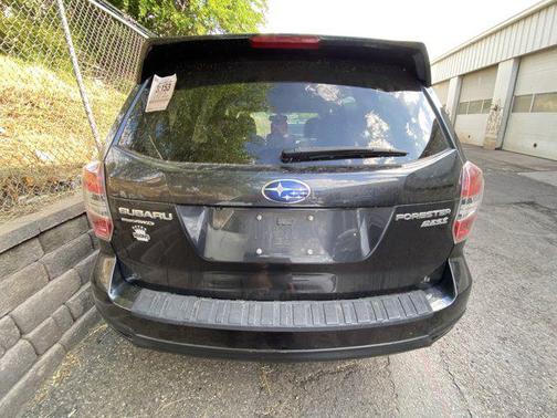 2015 Subaru Forester 2.5i Touring