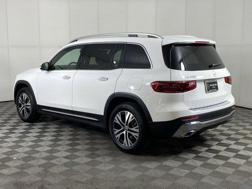 2025 Mercedes-Benz GLB 250 4MATIC