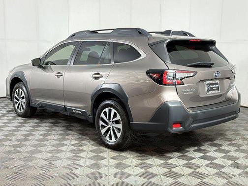 Brilliant Bronze Metallic 2024 Subaru Outback Premium