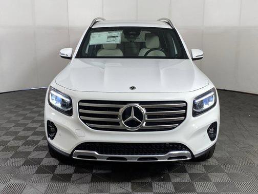 2025 Mercedes-Benz GLB 250 4MATIC